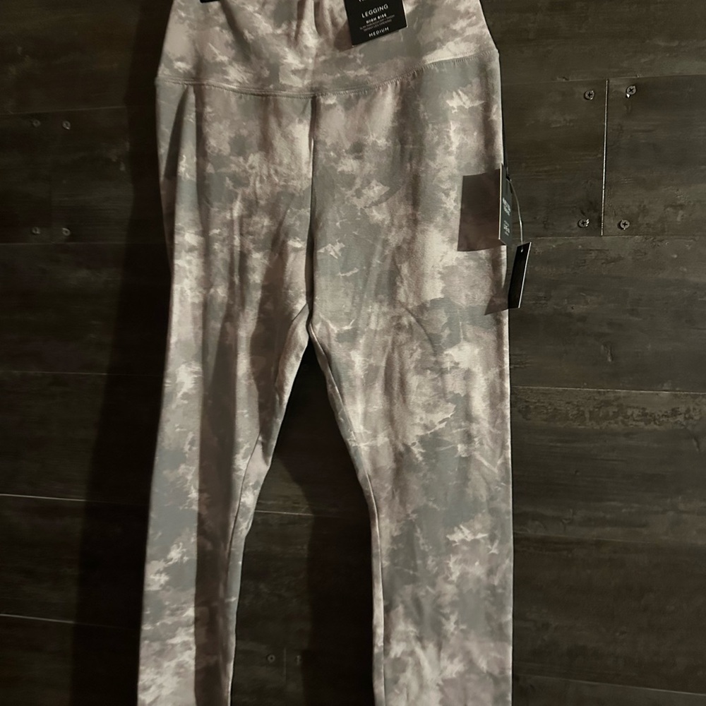 Simply Vera Vera Wang Gray High-Waisted Leggings - Picture 3 of 4